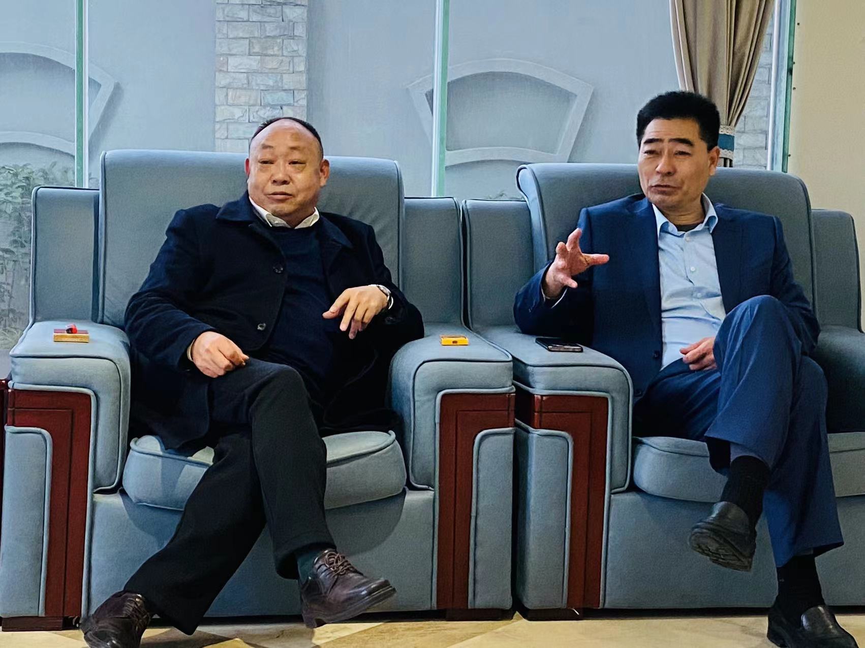 跨界經營 協同發展——山東城投集團蒞臨瀘州老酒考察洽談雙方合作事宜
